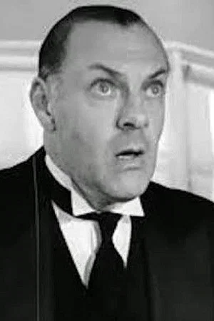 Photo of Syd Crossley from the Latest Netflix gallery