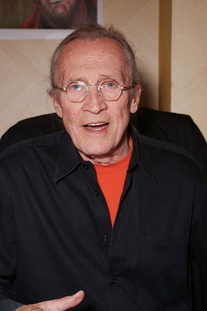 Roy Thinnes photo