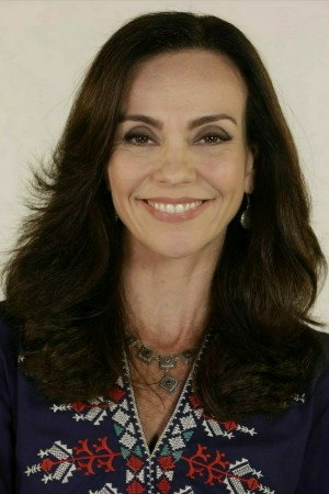 Flávia Monteiro photo