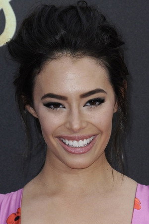 Chloe Bridges photo