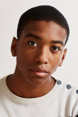 Photo of Jonathan Feltre from the Latest Netflix gallery