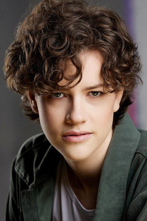 Photo of Hannah Mae Beatty from the Latest Netflix gallery