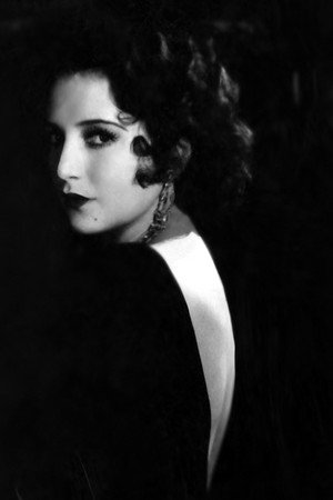 Photo of Bebe Daniels from the Latest Netflix gallery