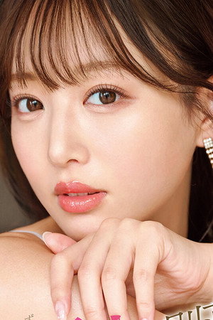 Photo of Mayu Hazuki from the Latest Netflix gallery