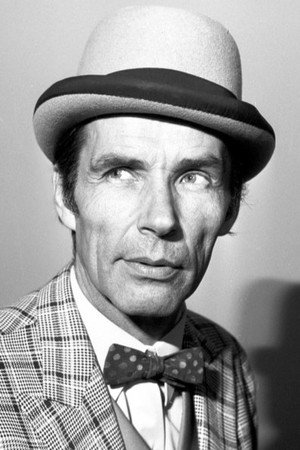 Photo of Leopold Borkowski from the Latest Netflix gallery