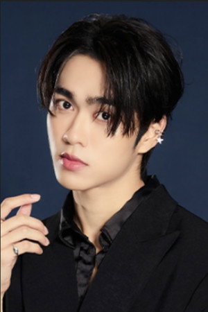 Tharatorn Jantharaworakarn photo