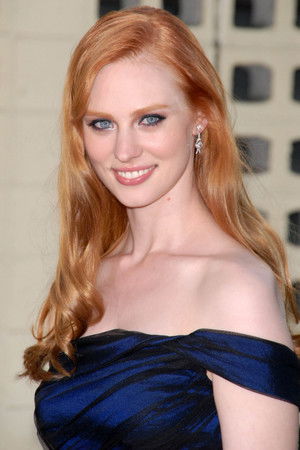 Deborah Ann Woll photo