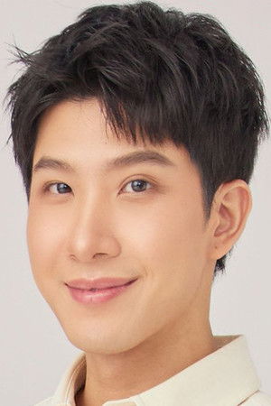 Thanawat Ratanakitpaisan photo