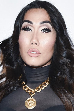 Photo of Gia Gunn from the Latest Netflix gallery