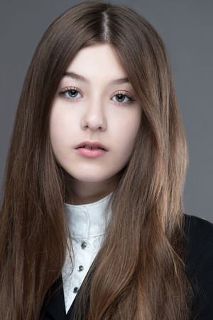 Photo of Alexis Arnold from the Latest Netflix gallery
