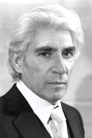 Frank Finlay photo
