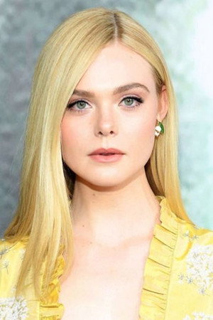 Elle Fanning photo