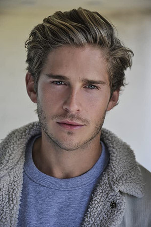 Photo of Nick Slater from the Latest Netflix gallery