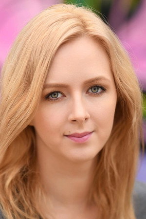 Photo of Megan Reneau from the Latest Netflix gallery