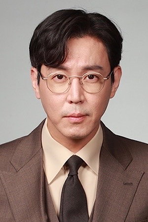 Choi Won-young photo