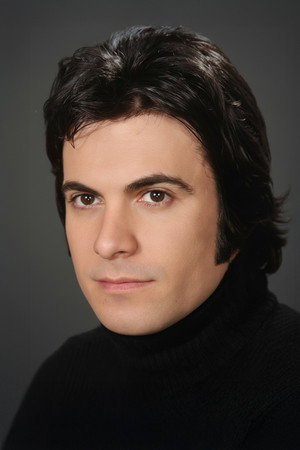 Yalçın Gülhan photo