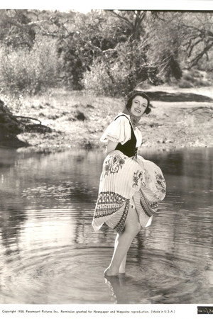 Photo of Marie Burton from the Latest Netflix gallery