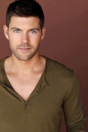 Photo of Chris Reid from the Latest Netflix gallery