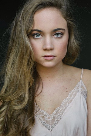 Photo of Noemí Hopper from the Latest Netflix gallery