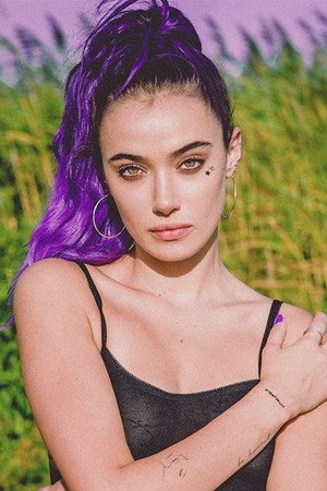 Olivia O'Brien photo