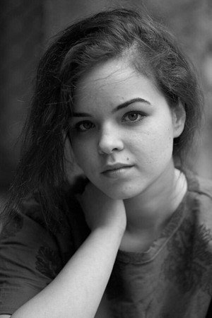 Photo of Andra Guți from the Latest Netflix gallery