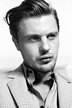 Michael Pitt photo