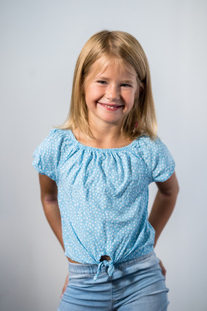 Photo of Rose Decker from the Latest Netflix gallery