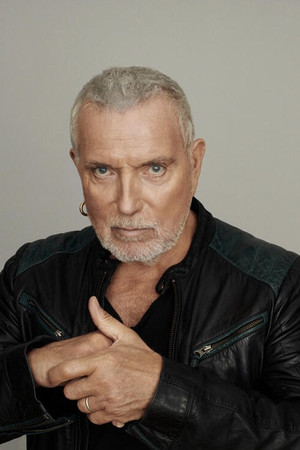 Photo of Bernard Lavilliers from the Latest Netflix gallery