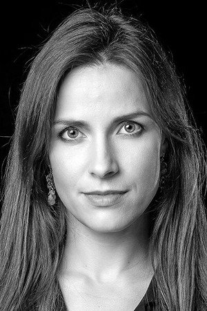 Photo of Laura Peterson-Aardam from the Latest Netflix gallery