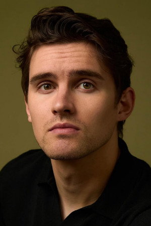 Photo of Michael Johnston from the Latest Netflix gallery