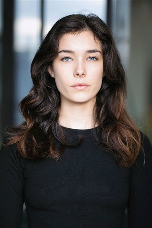Photo of Tuğba Sunguroğlu from the Latest Netflix gallery