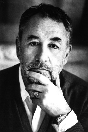 Philippe Noiret photo