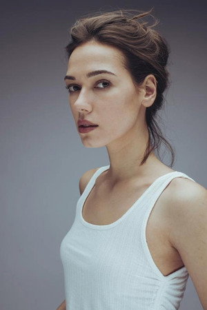 Photo of Lana Vanzine from the Latest Netflix gallery