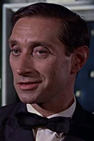 Vladek Sheybal photo