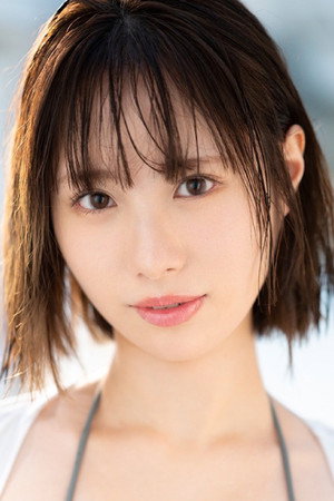Photo of Hinako Matsui from the Latest Netflix gallery