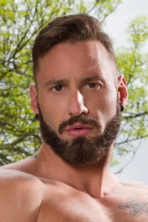 Photo of Antonio Miracle from the Latest Netflix gallery