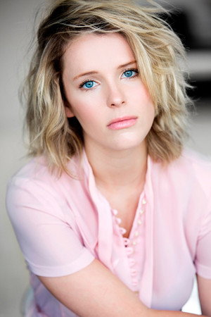 Charlotte Aubin photo