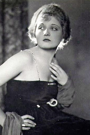 Photo of Eva Novak from the Latest Netflix gallery