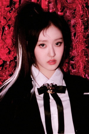 Photo of Hwiseo from the Latest Netflix gallery
