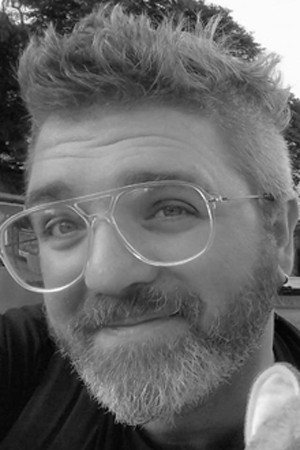 Photo of Paulo Soria from the Latest Netflix gallery
