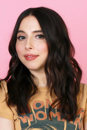 Photo of Esther Povitsky from the Latest Netflix gallery