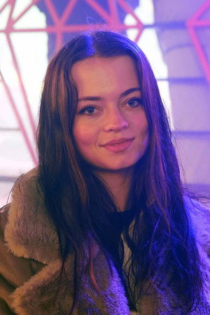Photo of Isabella Meyer from the Latest Netflix gallery