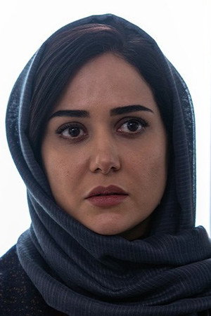 Parinaz Izadyar photo