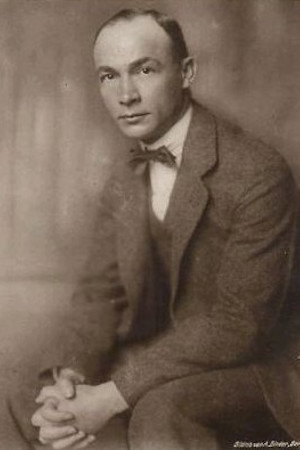 Photo of Paul Otto from the Latest Netflix gallery