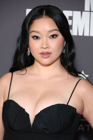 Lana Condor photo