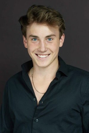 Photo of Noah Aronstein from the Latest Netflix gallery
