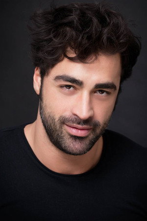 Sarp Levendoğlu photo