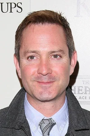 Photo of Thomas Lennon from the Latest Netflix gallery