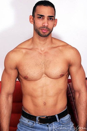 Photo of Juan Lopez from the Latest Netflix gallery