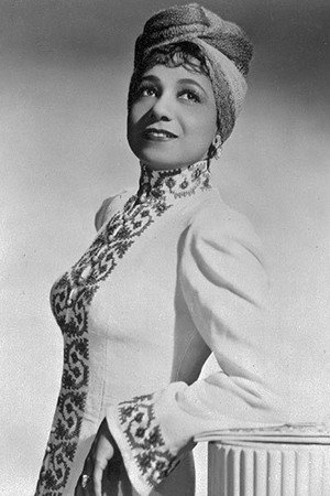 Photo of Etta Moten from the Latest Netflix gallery